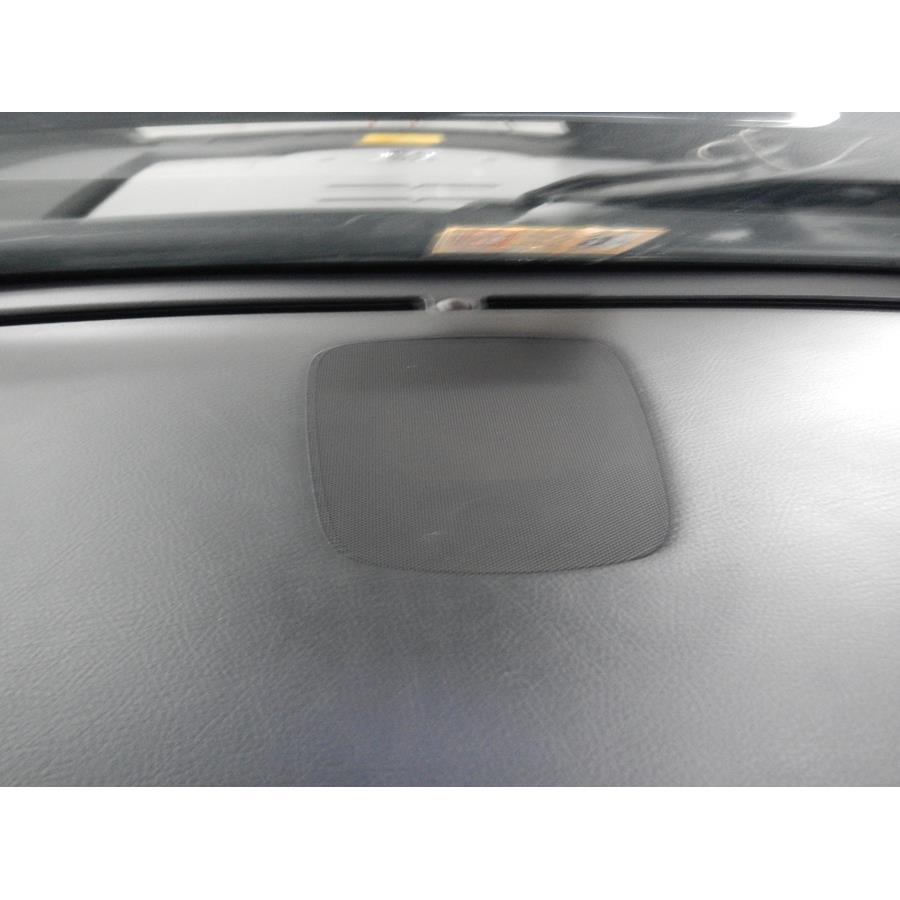 2012 Lexus LS600hL Center dash speaker location