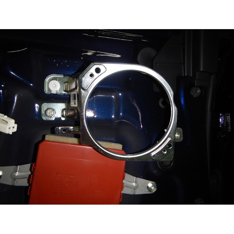 2012 Lexus LS600hL Front door midrange removed