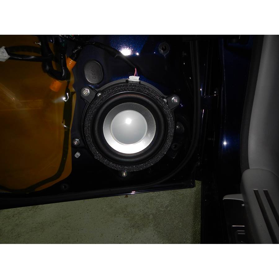 2007 Lexus LS460 Rear door woofer