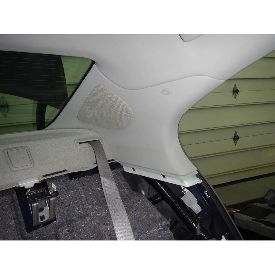 2007 Lexus LS460 Rear pillar speaker location