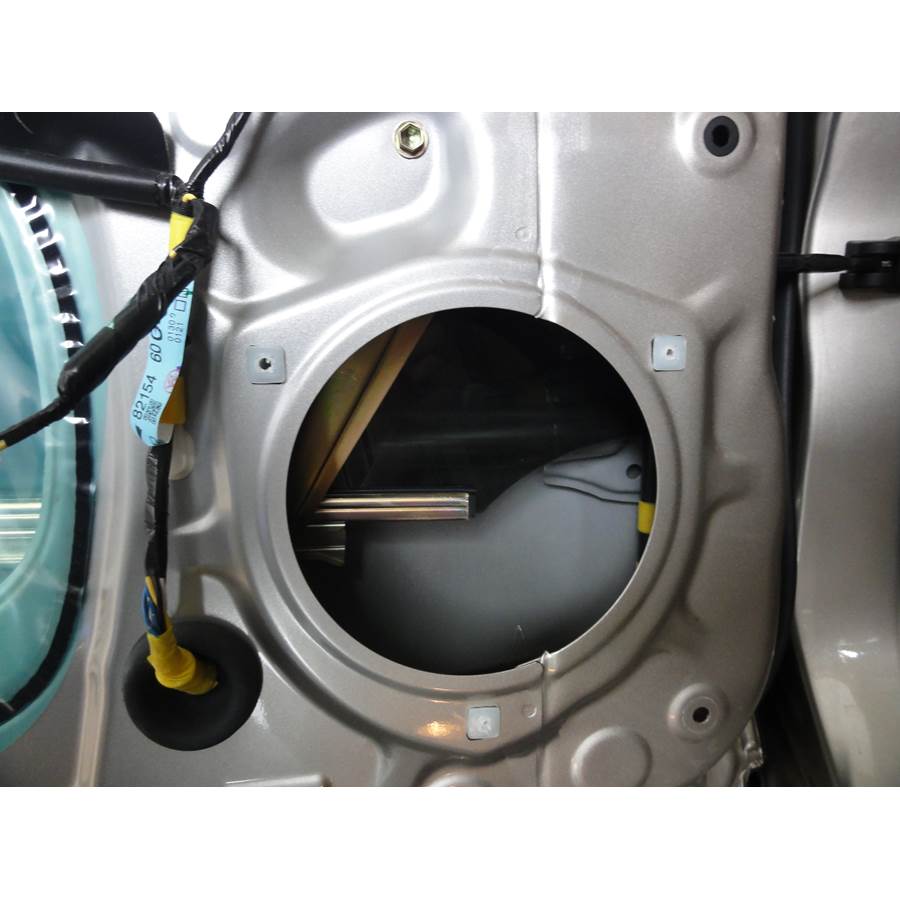 2004 Lexus GX470 Rear door speaker removed