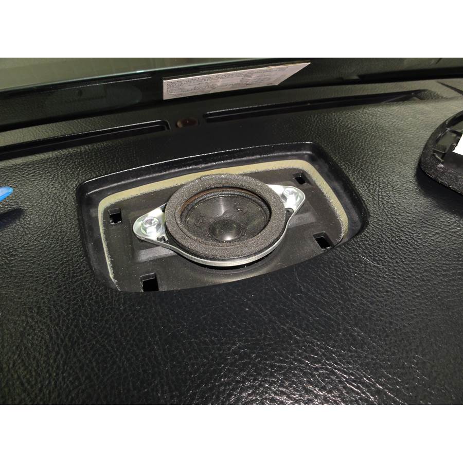 2006 Lexus GS300 Center dash speaker