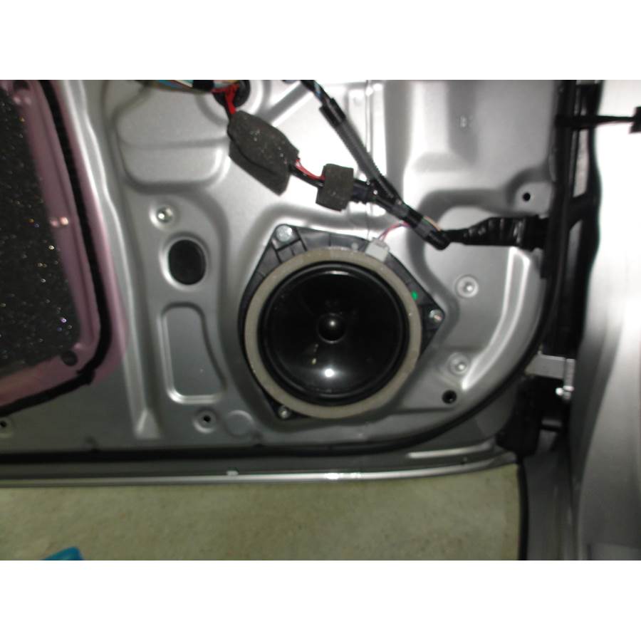 2006 Lexus GS300 Front door speaker