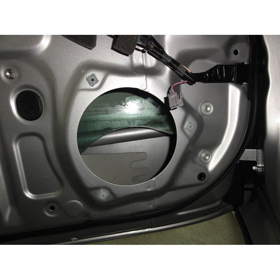 2011 Lexus GS450H Front speaker removed