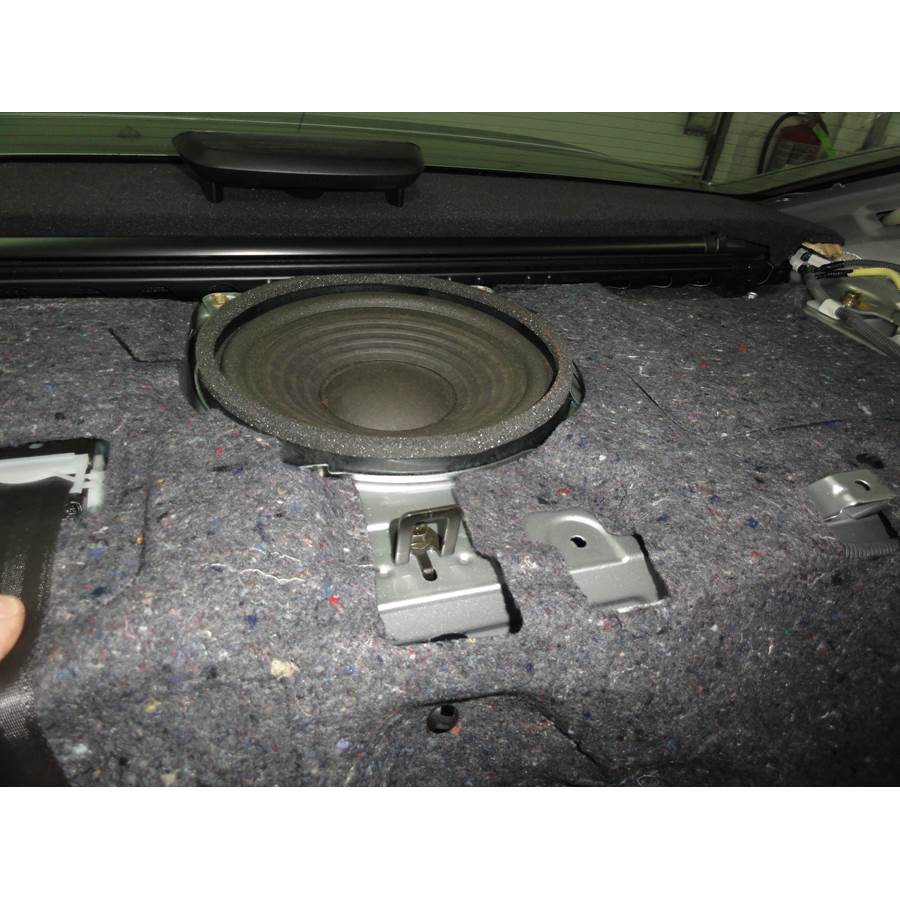 2006 Lexus GS300 Rear deck center speaker