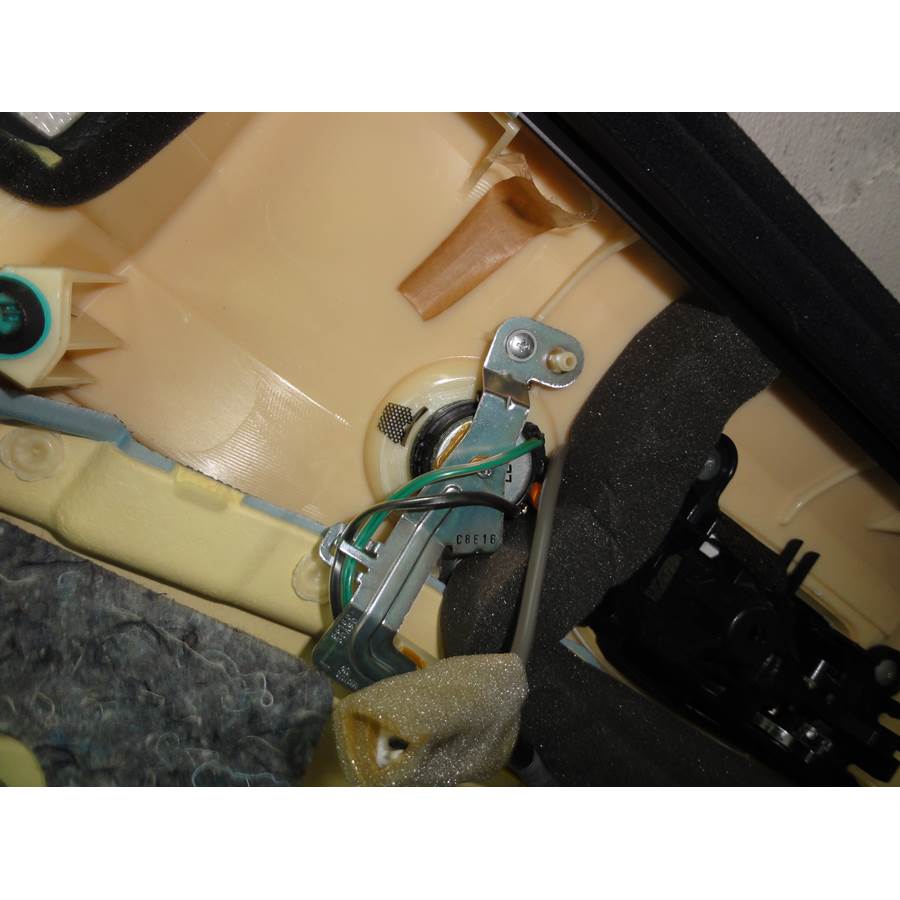 2006 Lexus GS300 Rear door tweeter