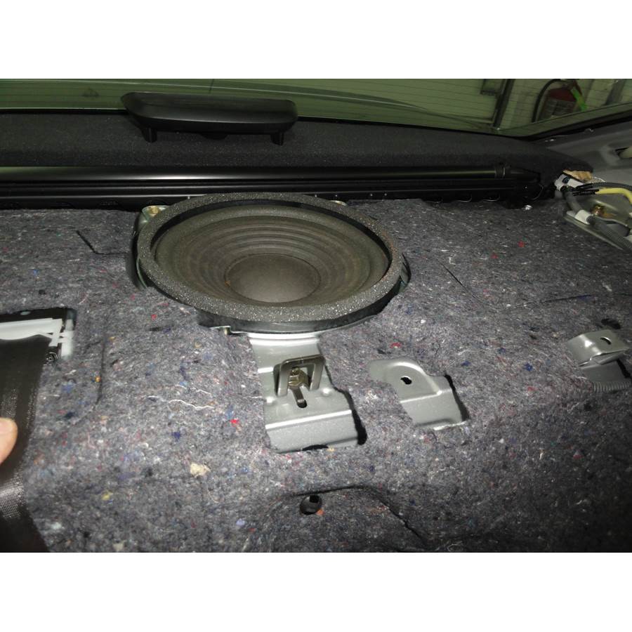 2011 Lexus GS450H Rear deck center speaker