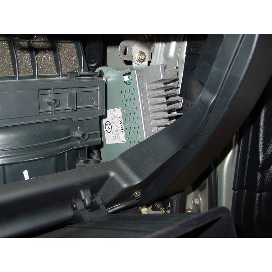 2003 Lexus IS300 Factory amplifier