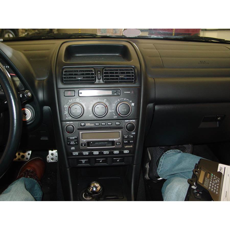 2002 Lexus IS300 Factory Radio