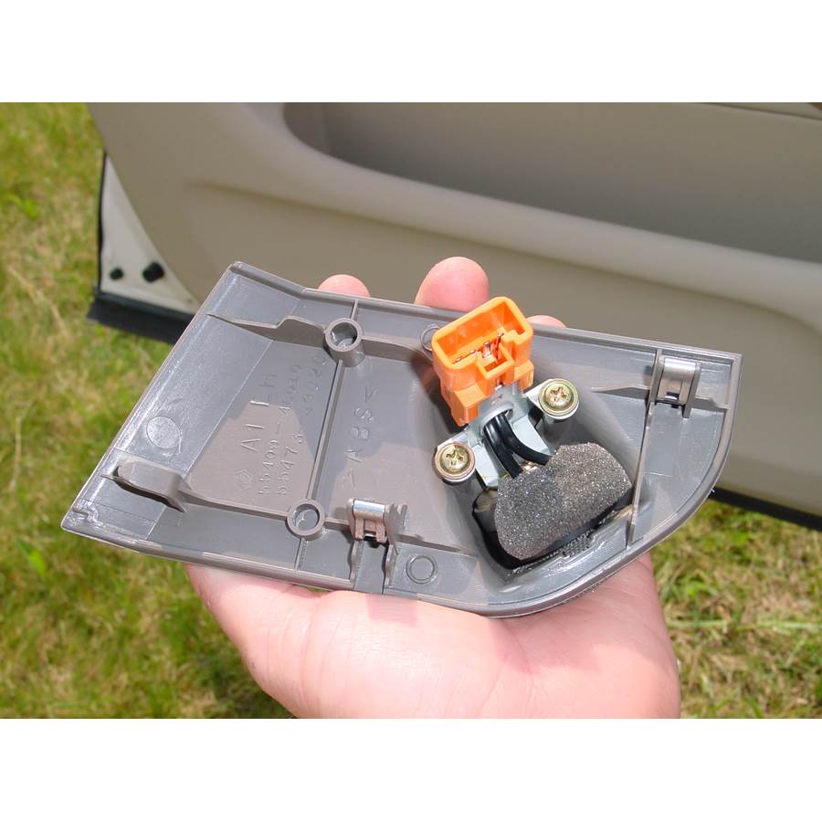 1999 Lexus RX300 Dash speaker