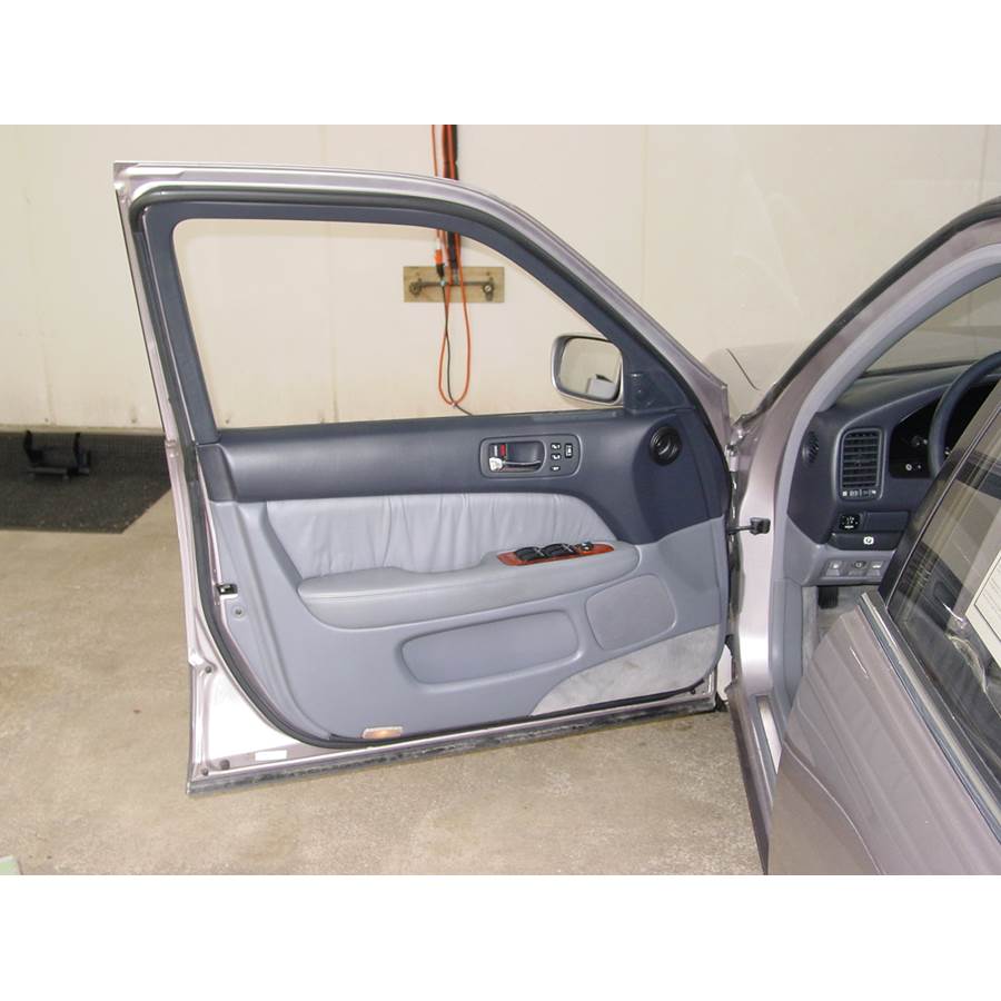 2000 Lexus LS400 Front door speaker location