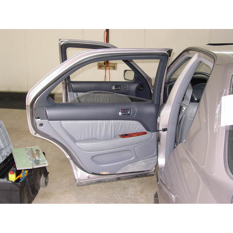 1997 Lexus LS400 Rear door speaker location