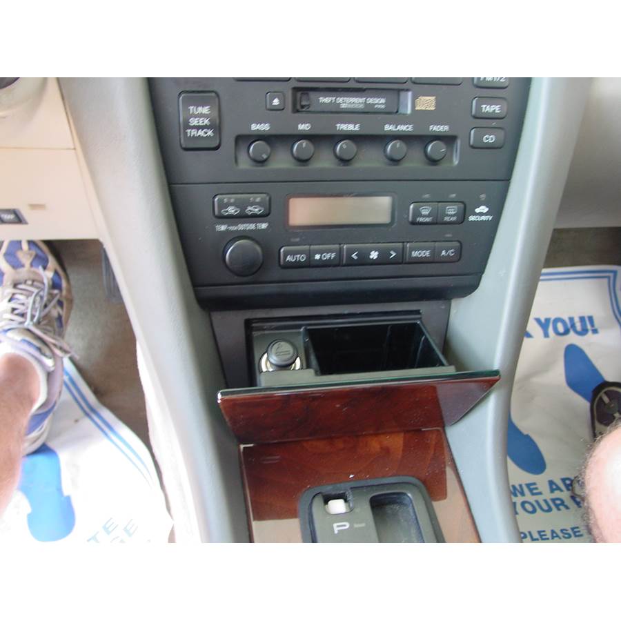 1999 Lexus ES300 Factory Radio