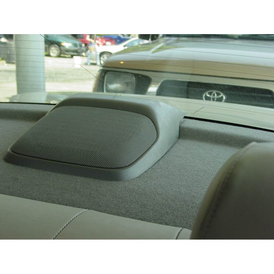 2000 Lexus ES300 Rear deck center speaker location