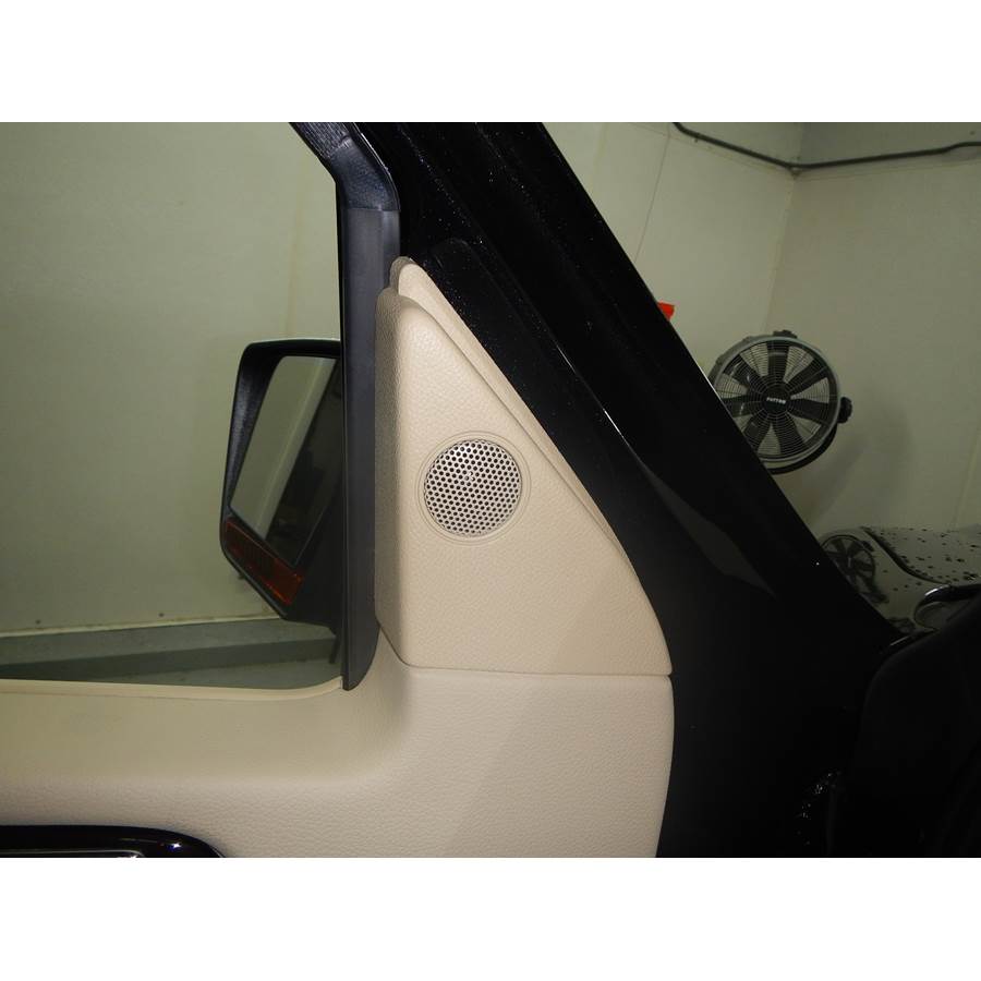 2015 Lincoln Navigator Front door tweeter location