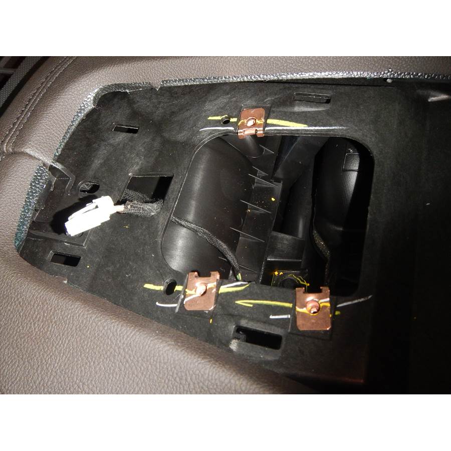 2016 Lincoln MKC Center dash speaker removed