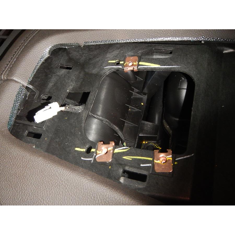 2017 Lincoln MKC Center dash speaker removed