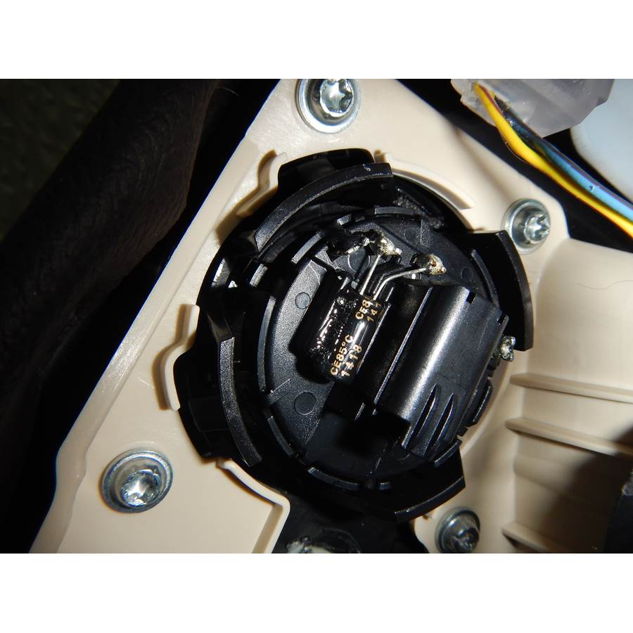 2015 Lincoln MKC Rear door tweeter