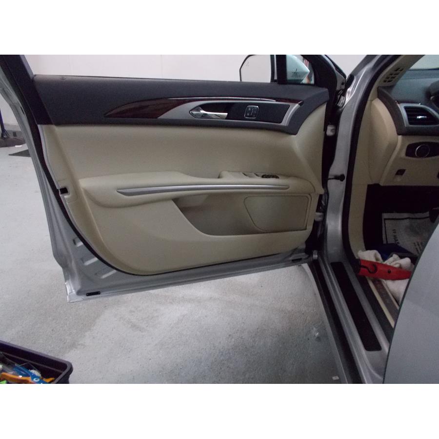 2017 Lincoln MKZ Front door speaker location