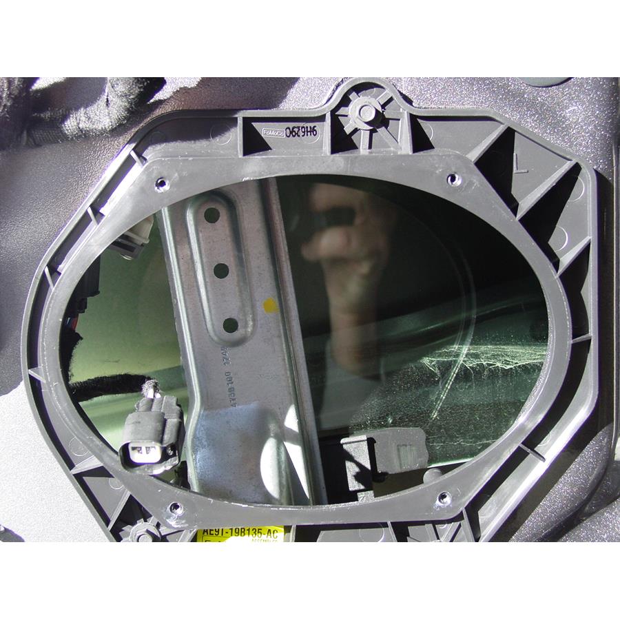 2017 Lincoln MKT Front speaker removed