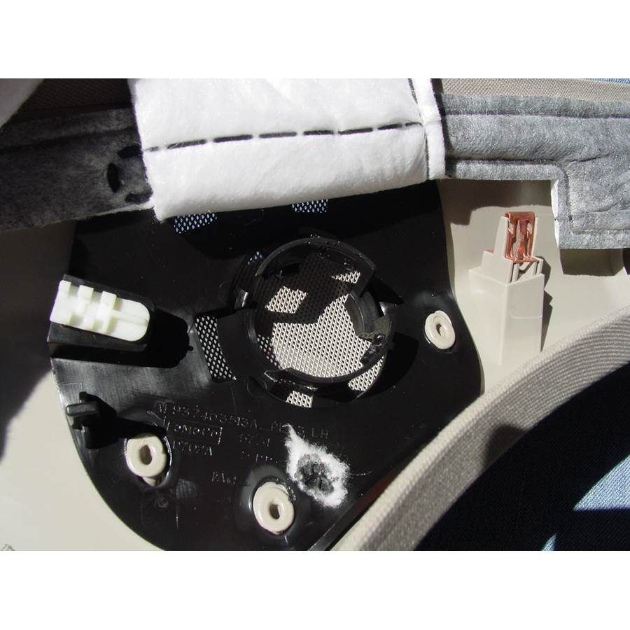 2015 Lincoln MKT Front pillar speaker removed