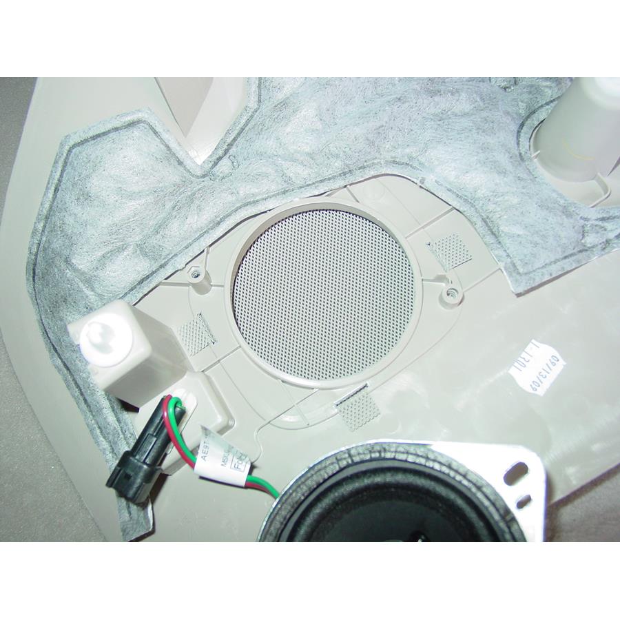 2017 Lincoln MKT Rear pillar speaker removed