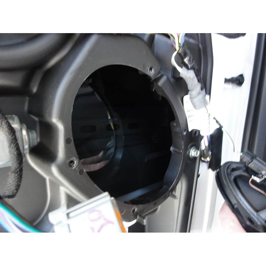 2011 Lincoln MKX Rear door speaker removed
