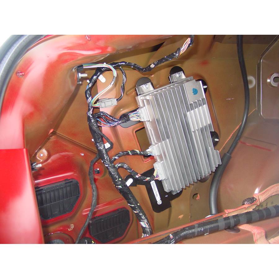 2009 Lincoln MKS Factory amplifier