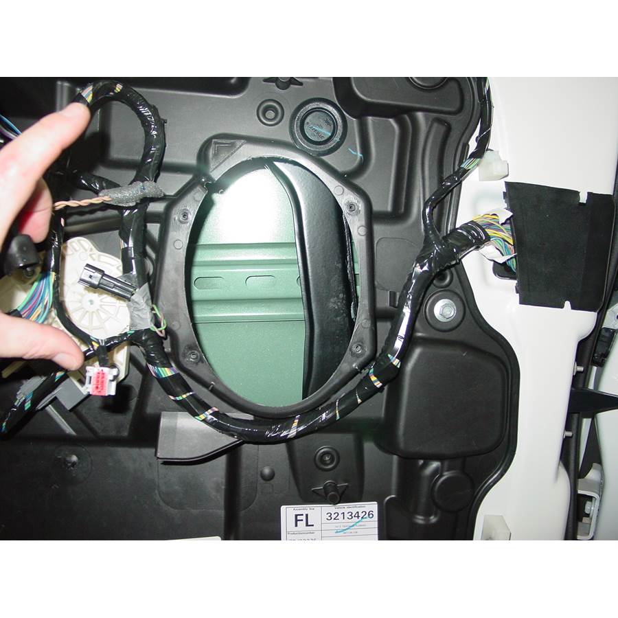 2007 Lincoln MKX Front door woofer removed