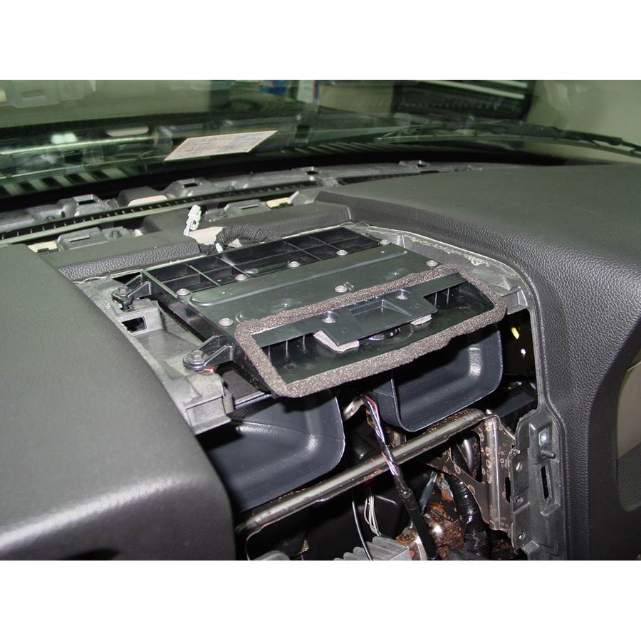 2012 Lincoln Navigator Center dash speaker