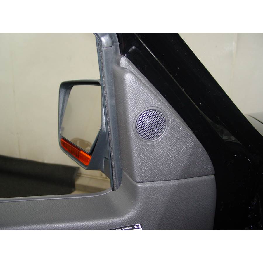 2012 Lincoln Navigator Front door tweeter location
