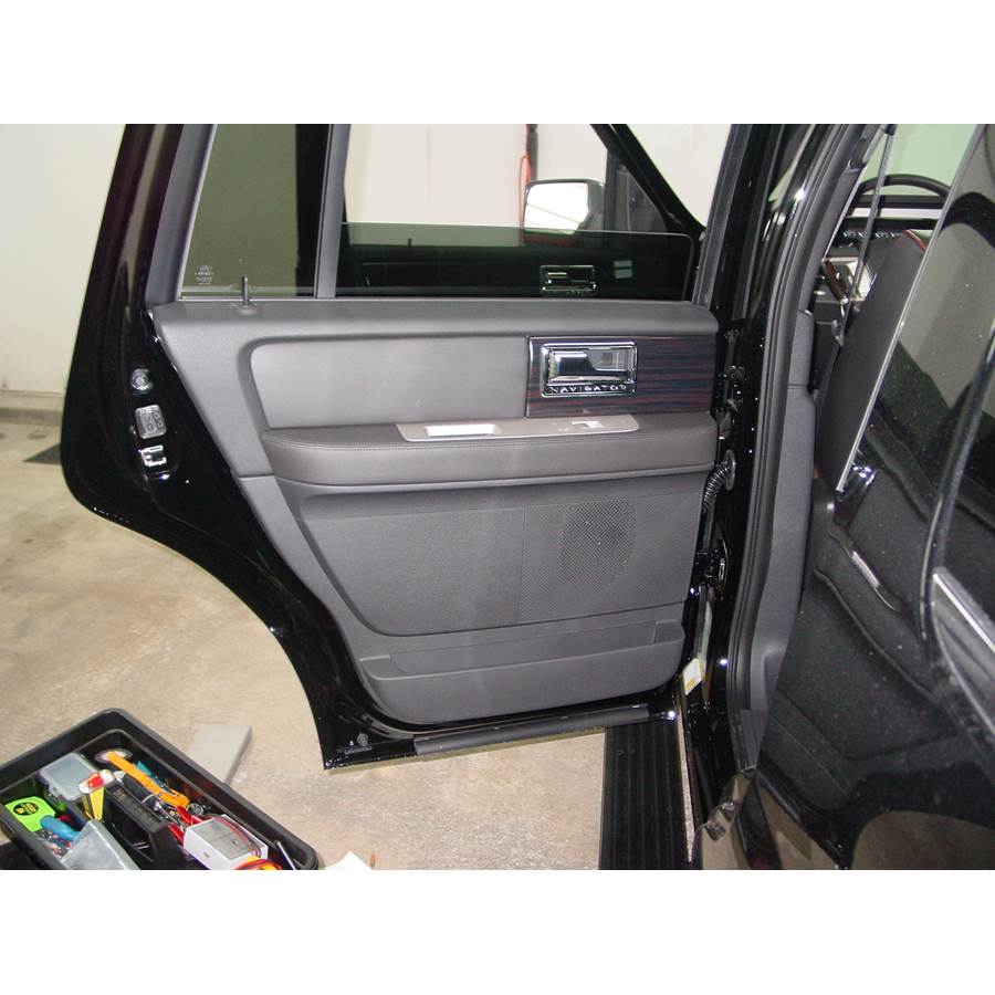 2014 Lincoln Navigator L Rear door speaker location