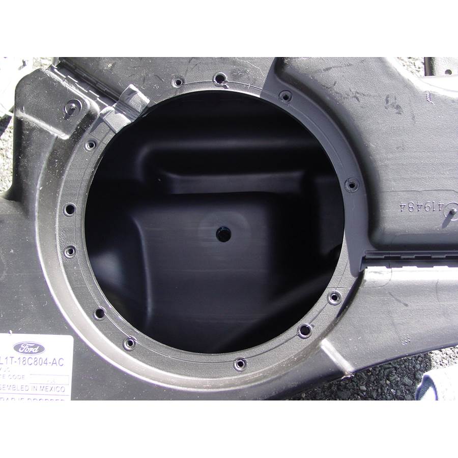 2008 Lincoln Navigator Far-rear side speaker removed
