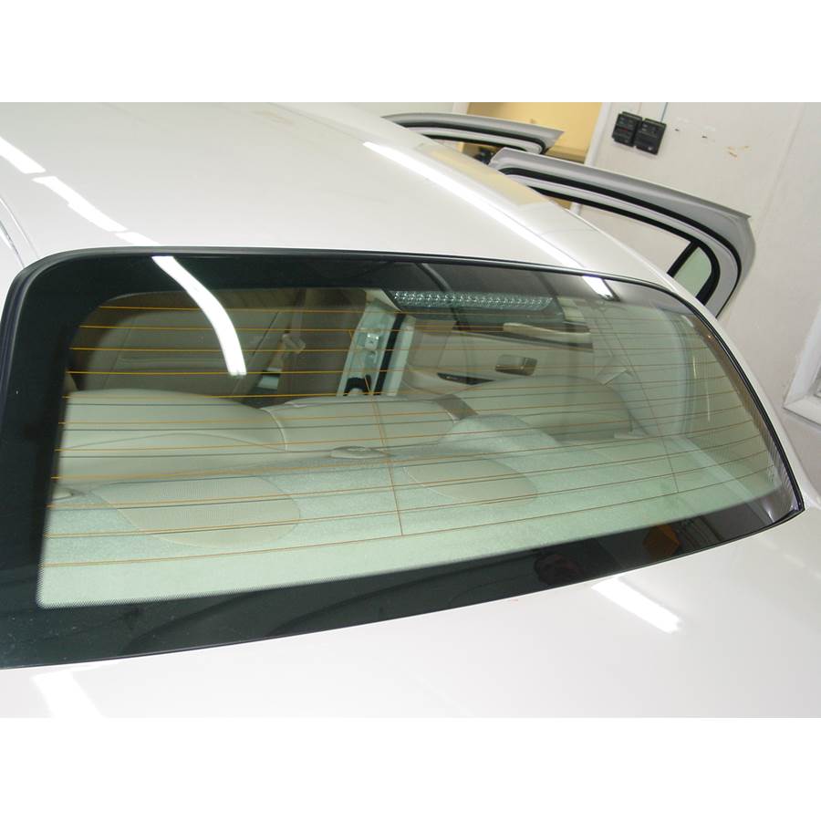 2009 Lincoln Town Car Rear deck speaker location