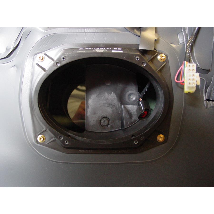 2006 Lincoln Navigator Front door woofer removed