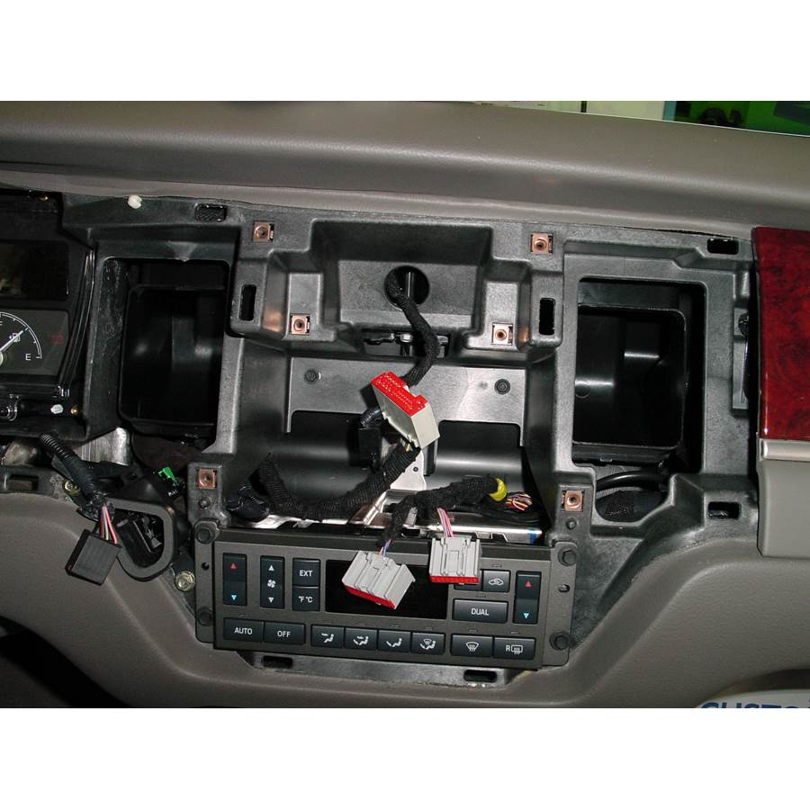 2003 Lincoln Town Car Factory radio removed