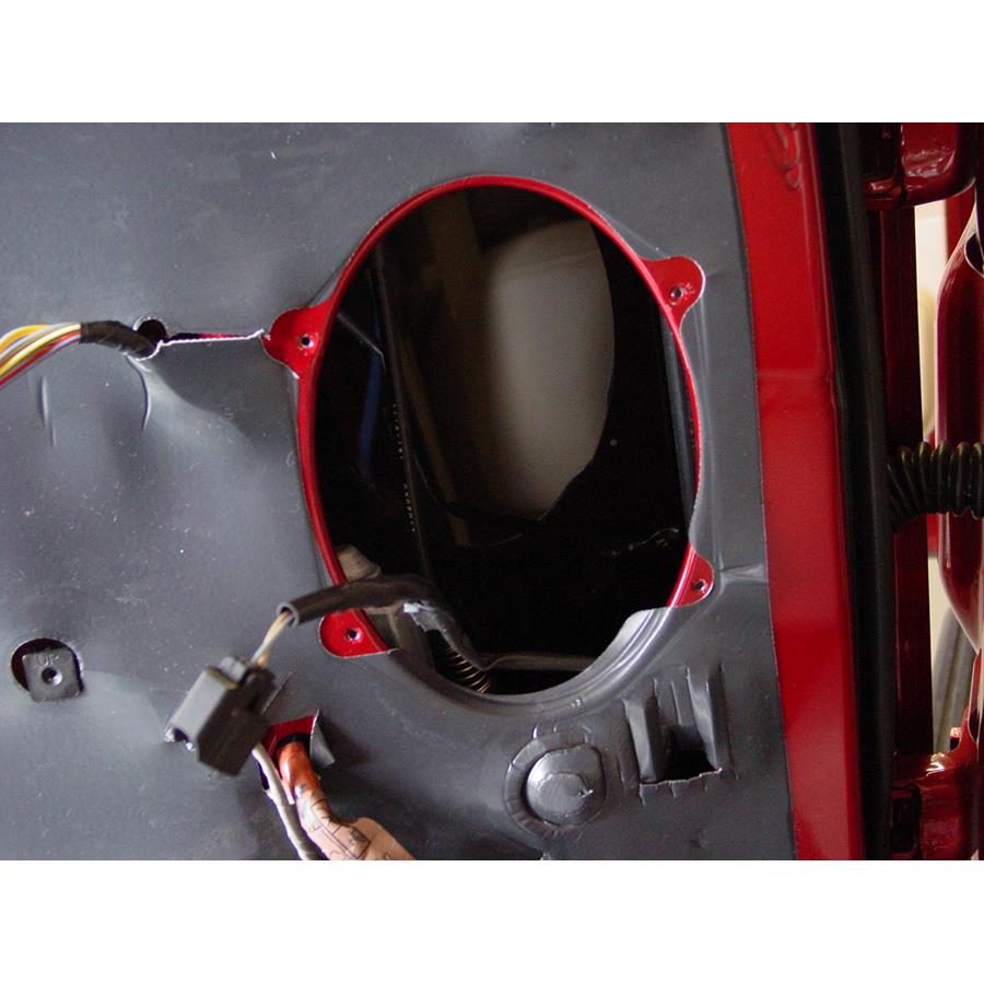 2005 Lincoln Aviator Rear door speaker removed