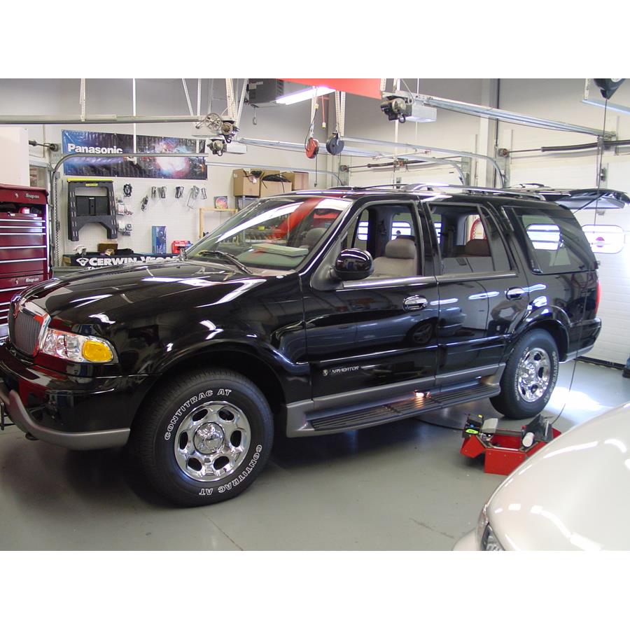 2002 Lincoln Navigator Exterior