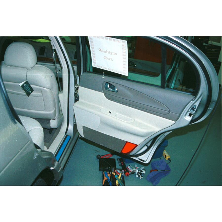 1999 Lincoln Continental Rear door speaker location