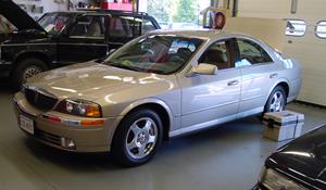 2000 Lincoln LS Exterior
