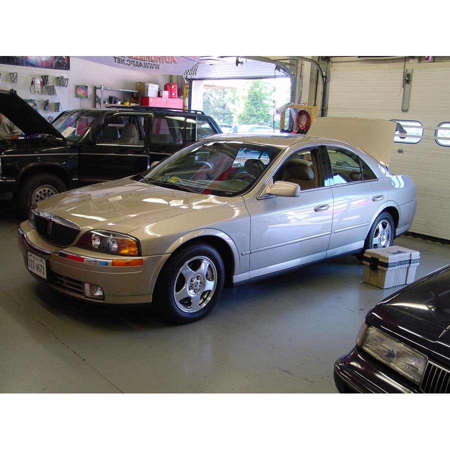 2002 Lincoln LS Exterior
