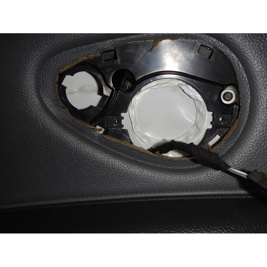 2005 Saab 9-3 Rear side panel speaker removed