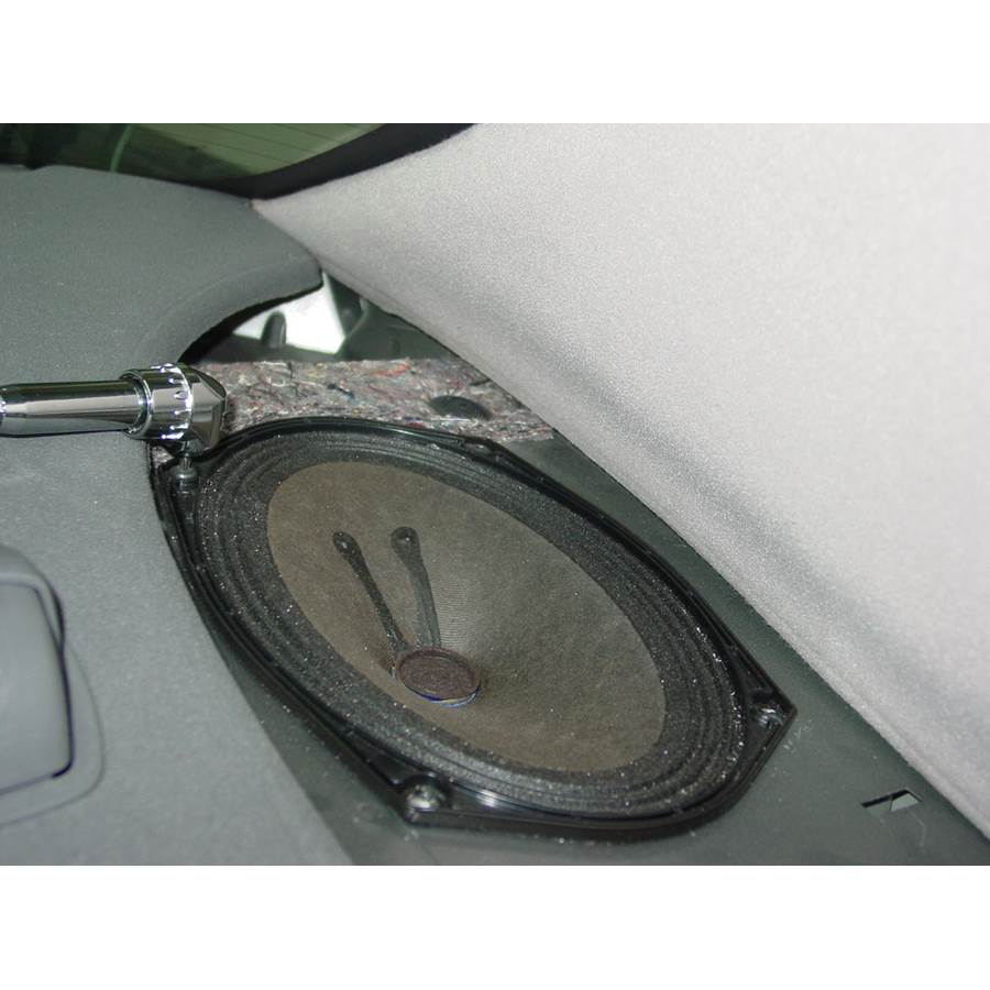 2004 Saab 9-5 Rear deck speaker