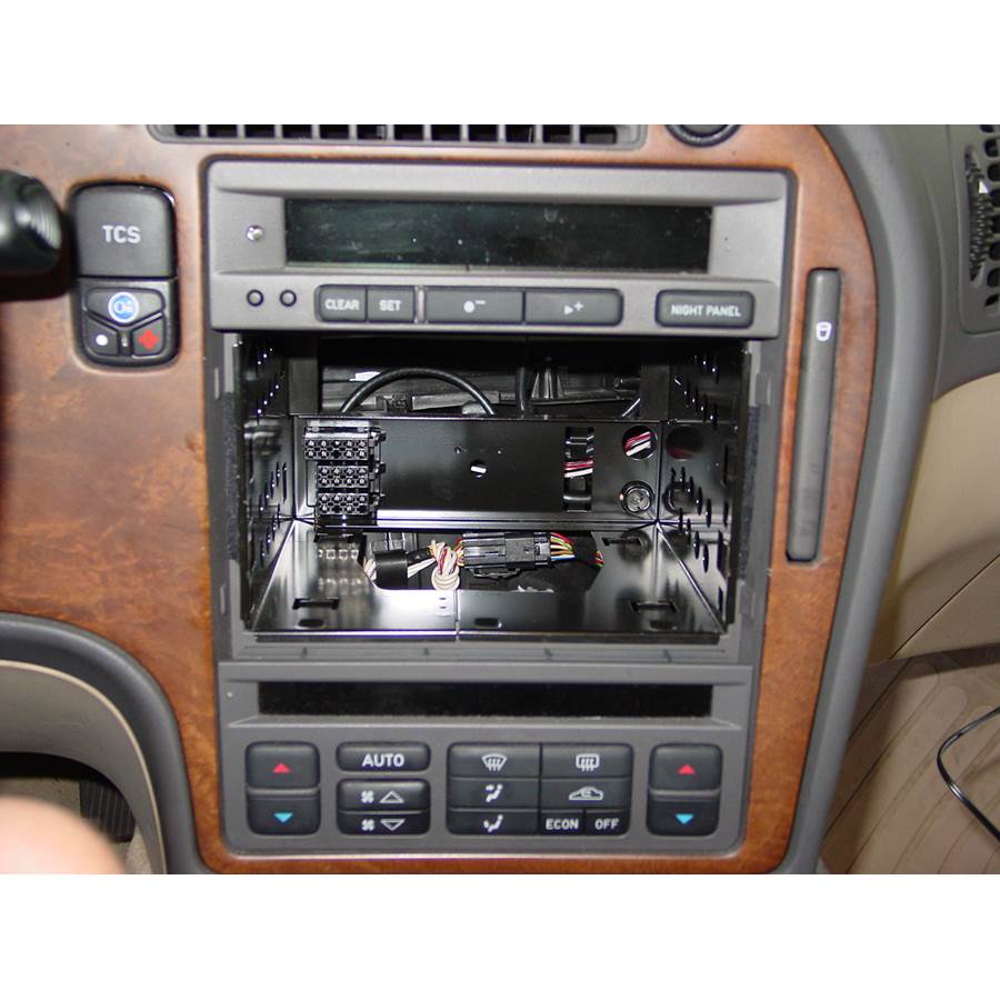 1999 Saab 9-5 Factory radio removed