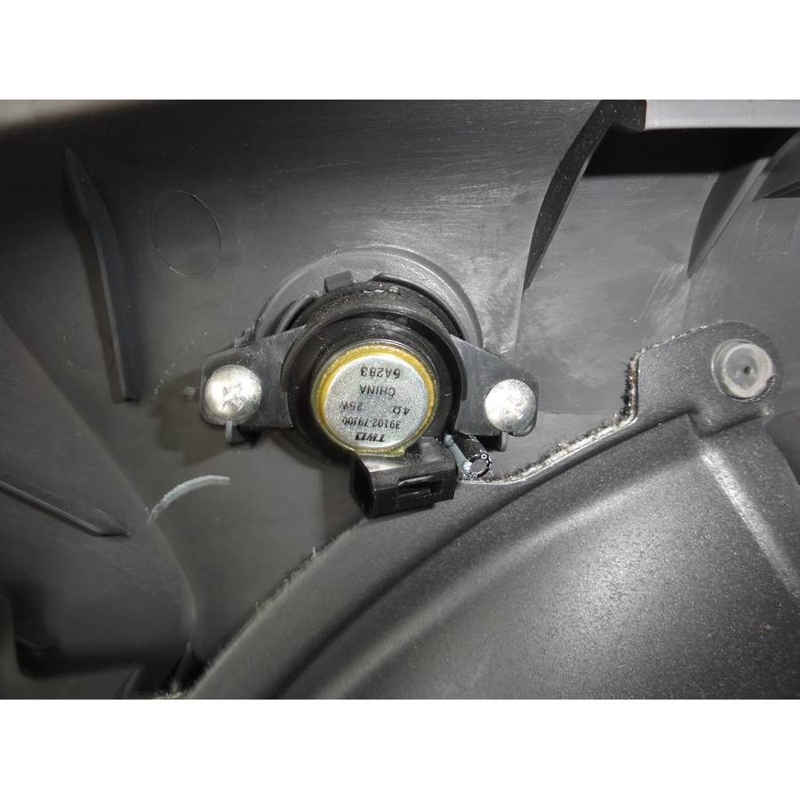 2009 Suzuki SX4 Front door tweeter