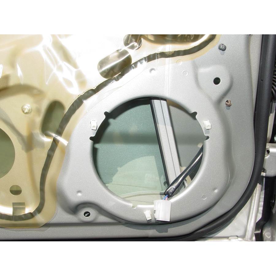 2010 Suzuki SX4 Front door woofer removed