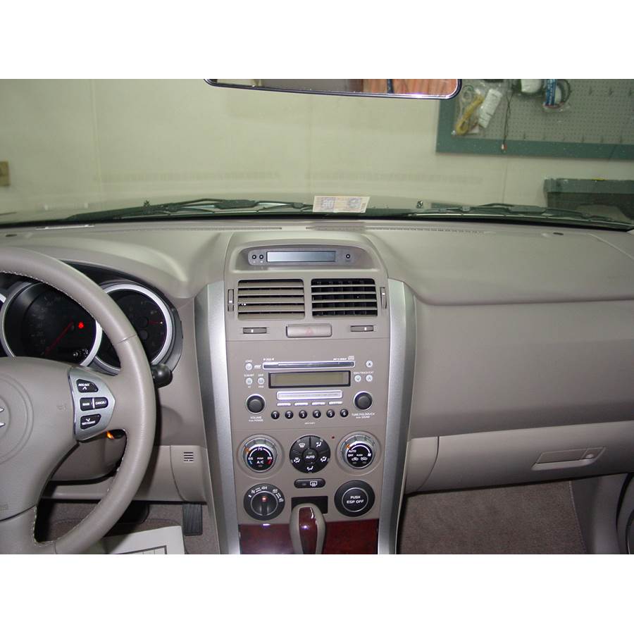 2009 Suzuki Grand Vitara Factory Radio