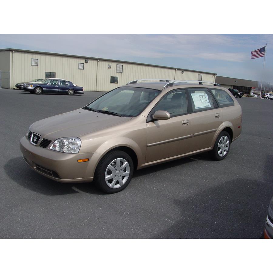 2008 Suzuki Forenza Exterior