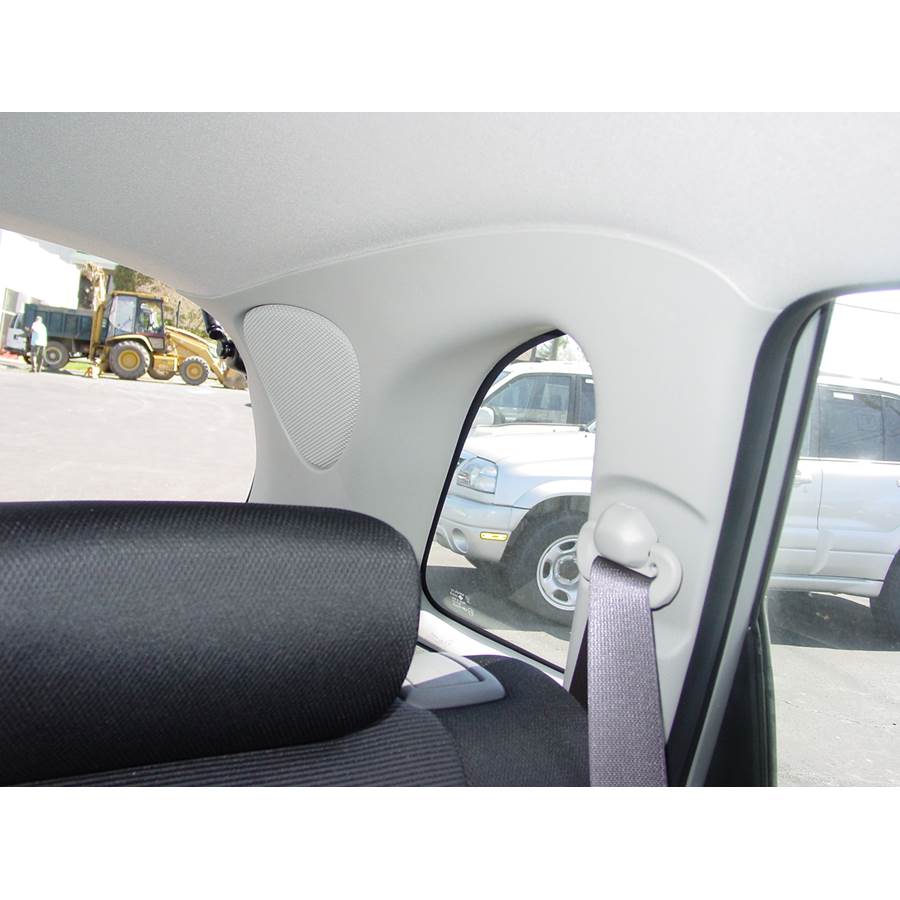 2006 Suzuki Aerio SX Rear pillar speaker location