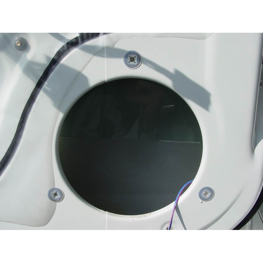 2007 Suzuki Aerio Front speaker removed